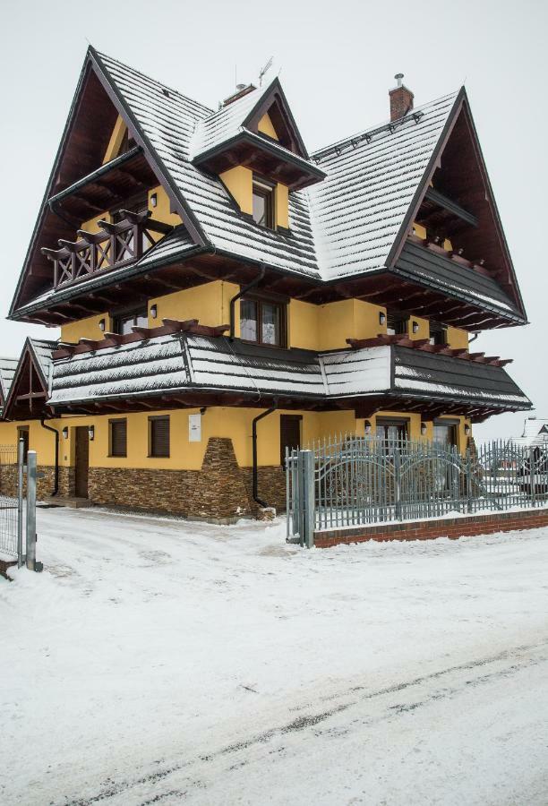 U Kruka Panzió Groń Kültér fotó
